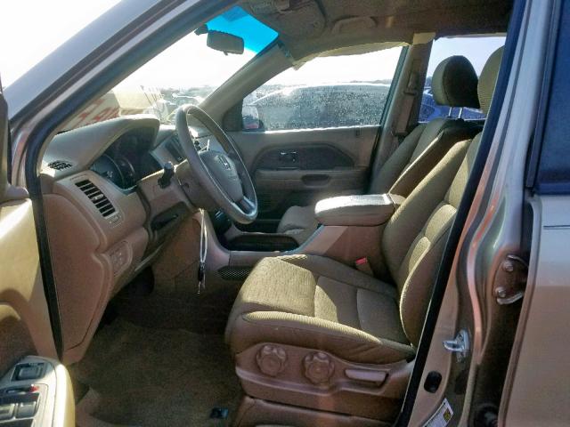 5FNYF28197B038140 - 2007 HONDA PILOT LX GOLD photo 5