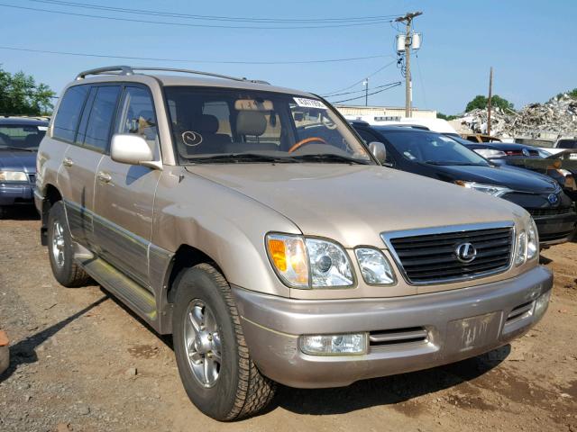 JTJHT00W713507635 - 2001 LEXUS LX 470 GOLD photo 1