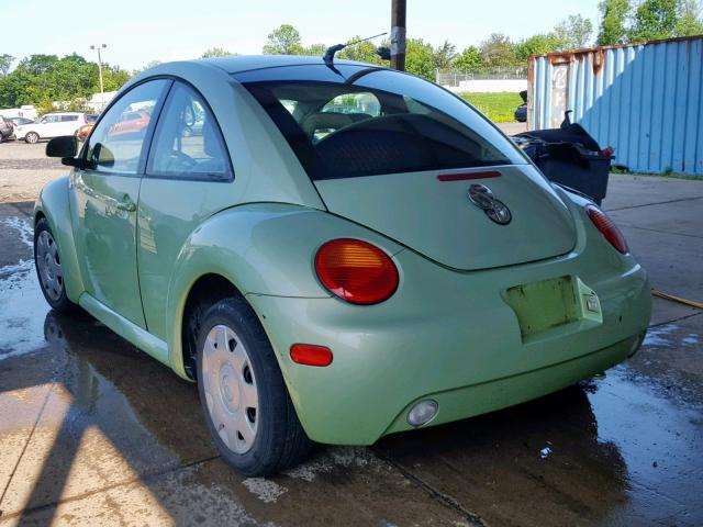 3VWCC21C8YM413475 - 2000 VOLKSWAGEN NEW BEETLE მწვანე ფოტო 3