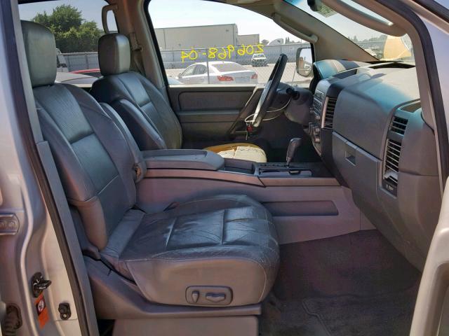 5N1AA08B04N711631 - 2004 NISSAN ARMADA SE GRAY photo 5