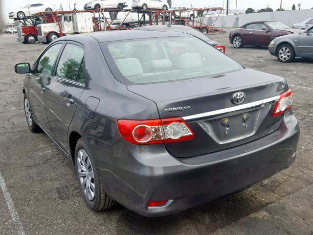 2T1BU4EE0DC057318 - 2013 TOYOTA COROLLA BA GRAY photo 3