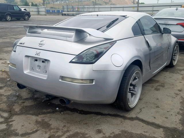 JN1AZ34D43T110421 - 2003 NISSAN 350Z COUPE SILVER photo 4