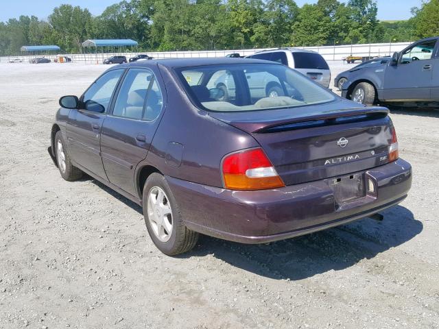 1N4DL01D4WC216926 - 1998 NISSAN ALTIMA XE MAROON photo 3