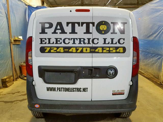 ZFBERFAT9G6B73214 - 2016 RAM PROMASTER 白色 照片 9