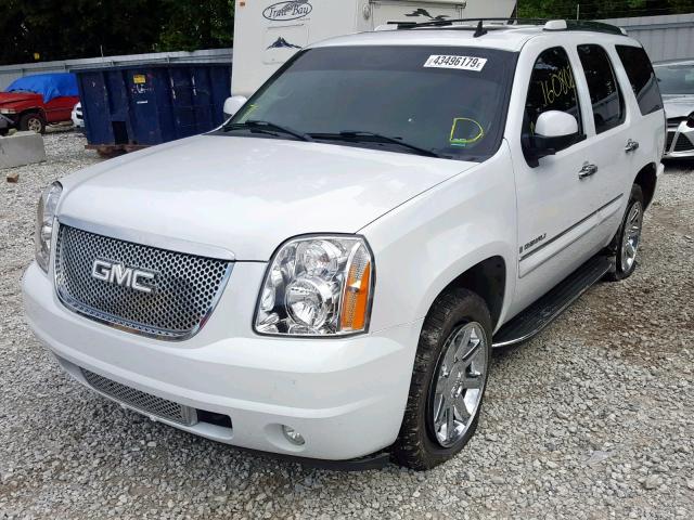 1GKFK63877J167473 - 2007 GMC YUKON DENA WHITE photo 2