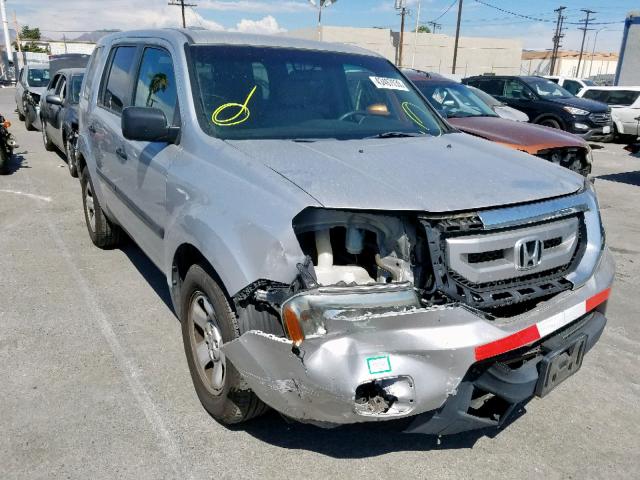 5FNYF4H23BB001338 - 2011 HONDA PILOT LX SILVER photo 1