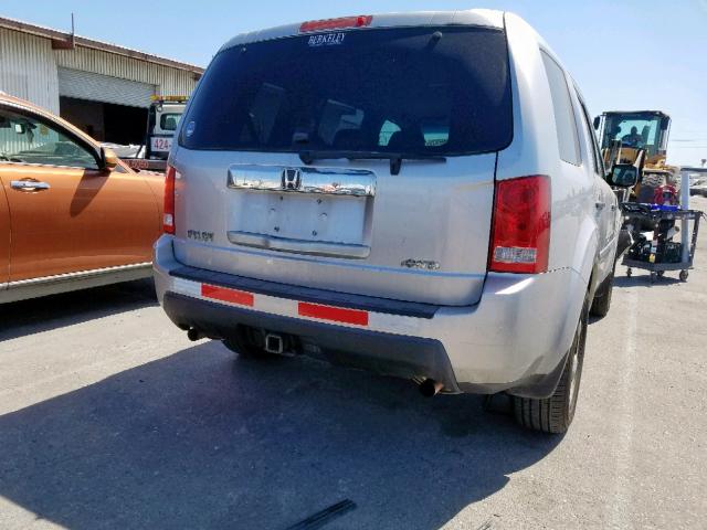 5FNYF4H23BB001338 - 2011 HONDA PILOT LX SILVER photo 4