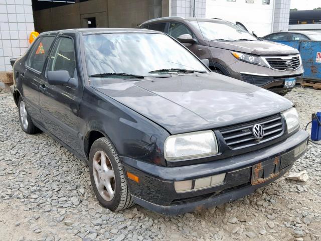 3VWRA81H5WM258816 - 1998 VOLKSWAGEN JETTA GL BLACK photo 1