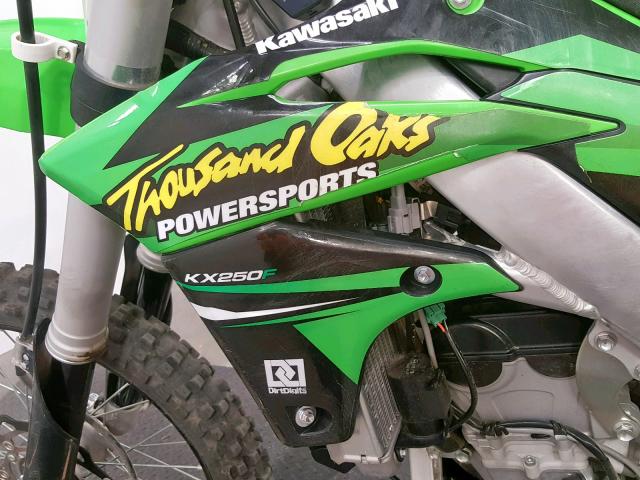 JKAKXMZC5GA038752 - 2016 KAWASAKI KX250 Z GREEN photo 18