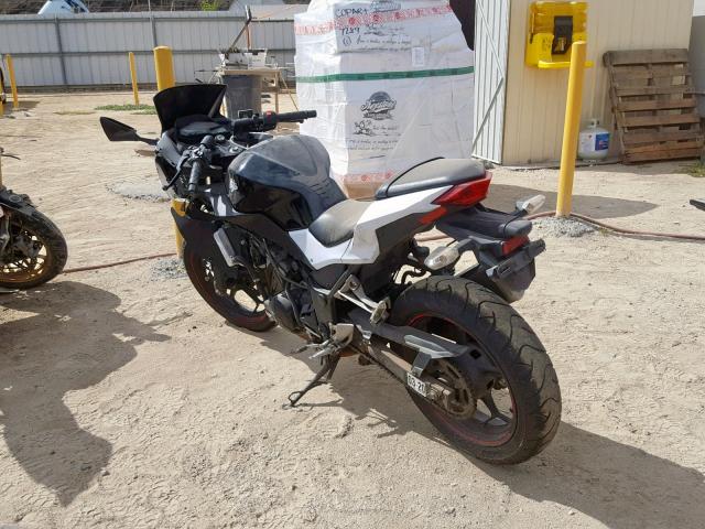 JKAEX8B12EA005461 - 2014 KAWASAKI EX300 B WHITE photo 3