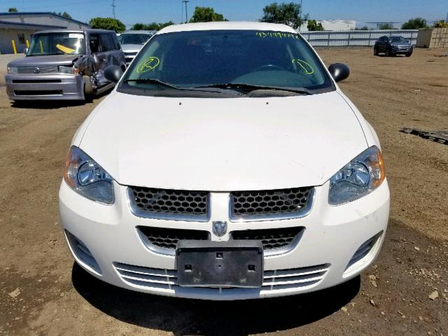 1B3EL36X84N191454 - 2004 DODGE STRATUS SE WHITE photo 9