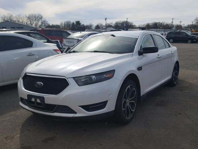 1FAHP2KT6DG170545 - 2013 FORD TAURUS SHO WHITE photo 2