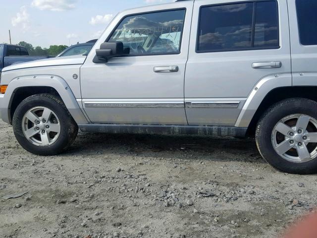 1J8HG58N66C365763 - 2006 JEEP COMMANDER 银色 照片 9