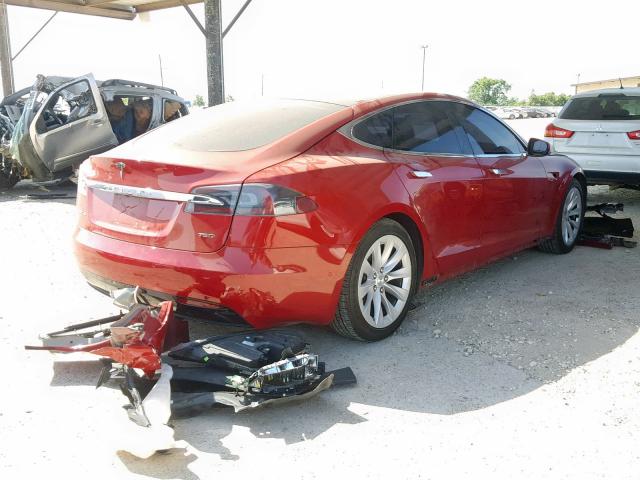 5YJSA1E28HF192352 - 2017 TESLA MODEL S RED photo 4