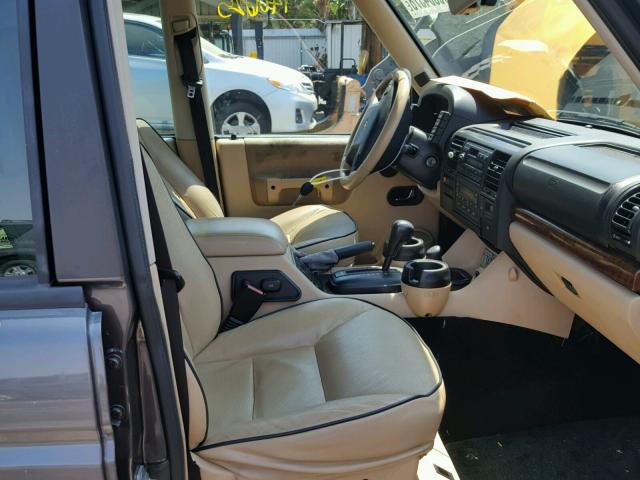 SALTY16483A788037 - 2003 LAND ROVER DISCOVERY BROWN photo 5