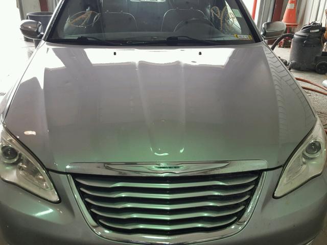 1C3CCBCG4DN586630 - 2013 CHRYSLER 200 LIMITE SILVER photo 9