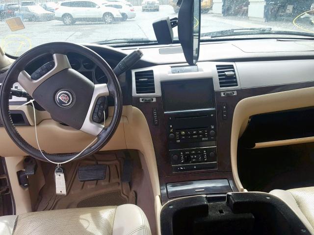 1GYFK63837R248168 - 2007 CADILLAC ESCALADE L BEIGE photo 9