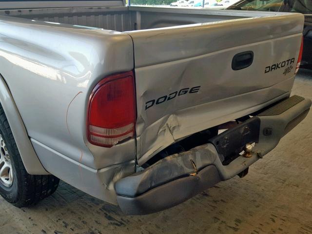 1D7HL38X43S225999 - 2003 DODGE DAKOTA QUA SILVER photo 9