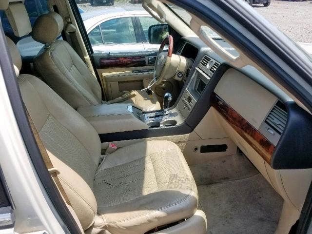 5LMFU28596LJ29865 - 2006 LINCOLN NAVIGATOR WHITE photo 5