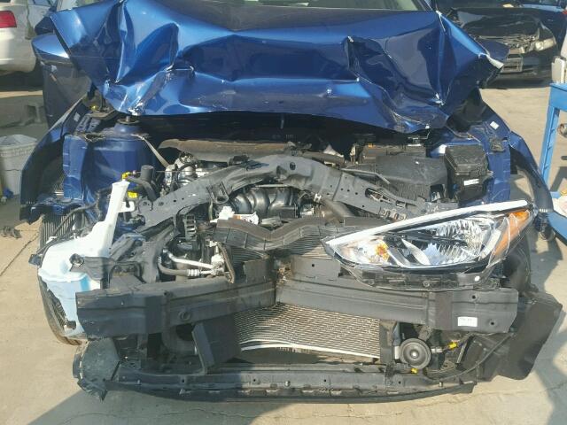 KMHCT4AE9HU319256 - 2017 HYUNDAI ACCENT SE BLUE photo 9