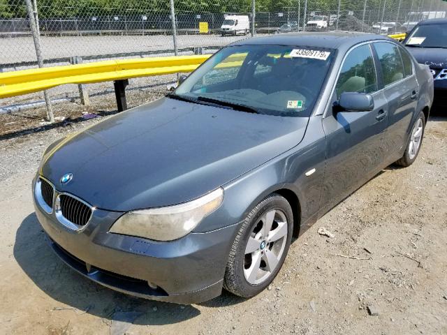 WBANF33526CS35727 - 2006 BMW 525 XI GRAY photo 2