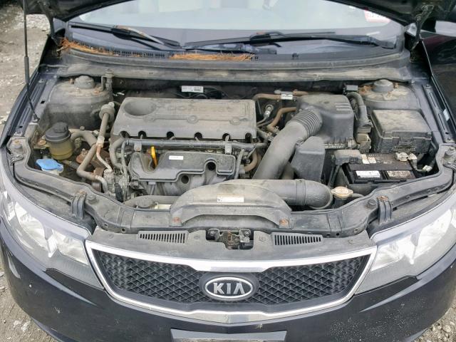 KNAFU4A2XA5181745 - 2010 KIA FORTE EX BLACK photo 7