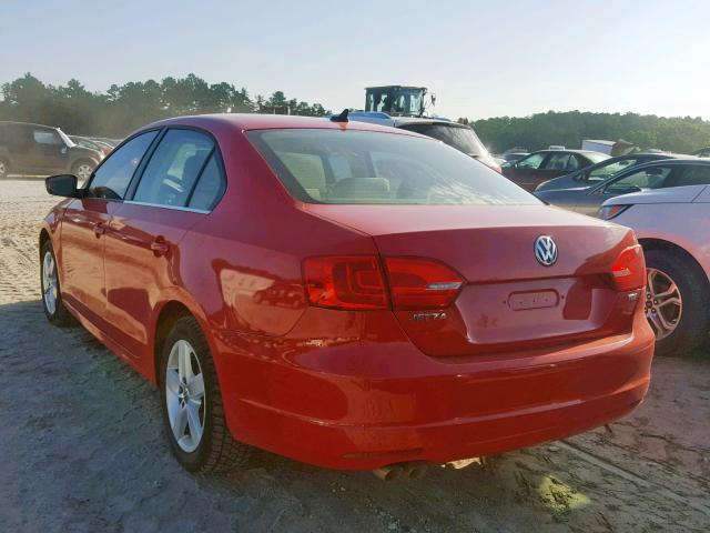 3VWLL7AJ8DM382203 - 2013 VOLKSWAGEN JETTA TDI RED photo 3