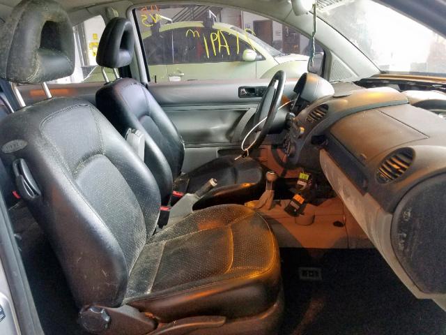 3VWDC21CX1M412435 - 2001 VOLKSWAGEN NEW BEETLE ვერცხლისფერი ფოტო 5