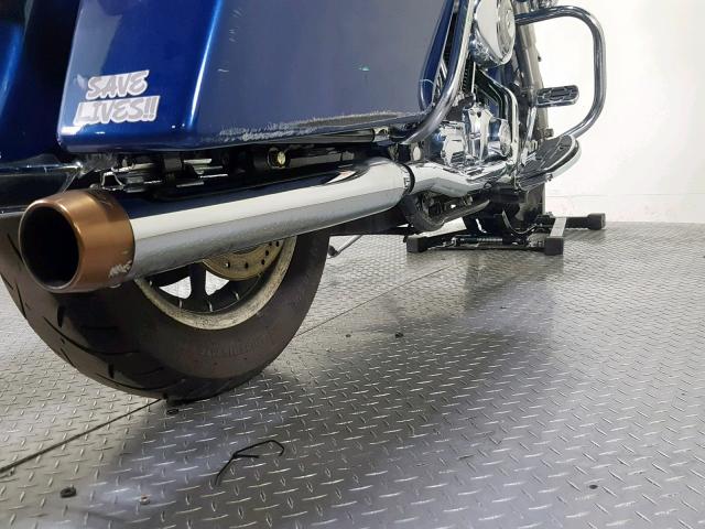 1HD1FCW116Y665468 - 2006 HARLEY-DAVIDSON FLHTCUI BLUE photo 19