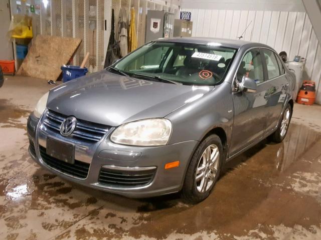 3VWEF71KX7M151879 - 2007 VOLKSWAGEN JETTA WOLF GRAY photo 2