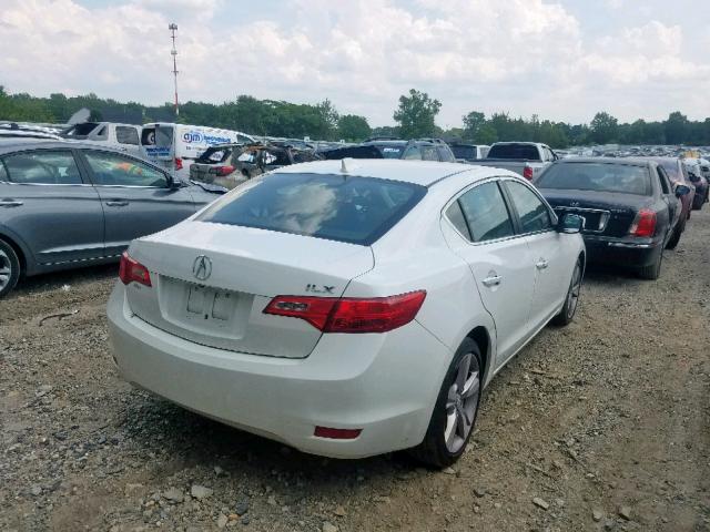 19VDE1F5XEE005399 - 2014 ACURA ILX 20 PRE WHITE photo 4