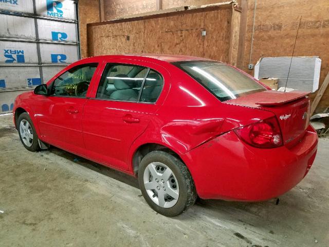 1G1AK52F157503718 - 2005 CHEVROLET COBALT RED photo 3