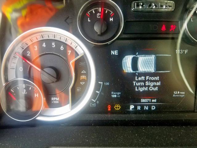 3C6UR5DJ1JG216256 - 2018 RAM 2500 SLT 白色 照片 8