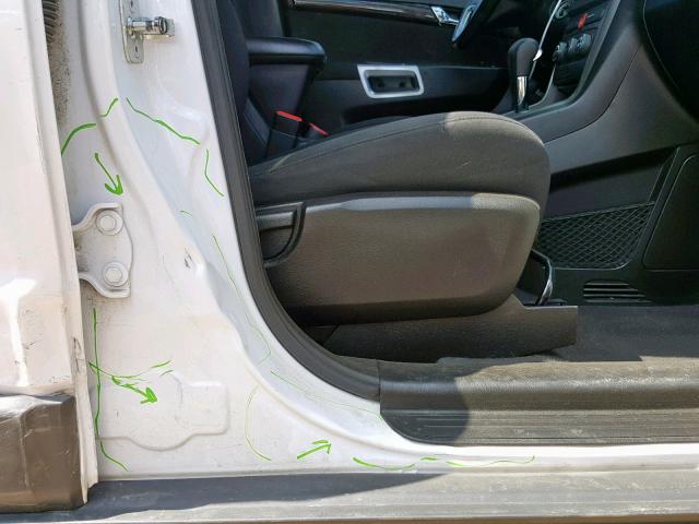 3GNAL2EK0DS596718 - 2013 CHEVROLET CAPTIVA LS 白色 照片 9