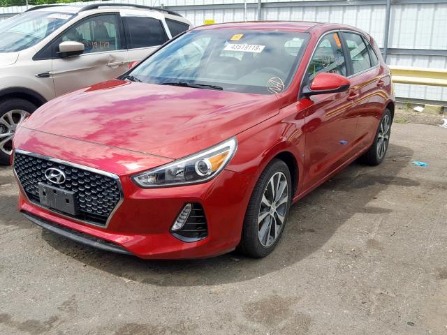 KMHH35LE8JU011056 - 2018 HYUNDAI ELANTRA GT RED photo 2