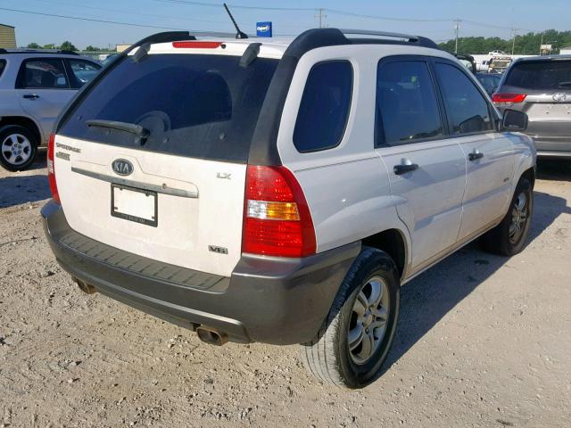 KNDJE723777397116 - 2007 KIA SPORTAGE E WHITE photo 4