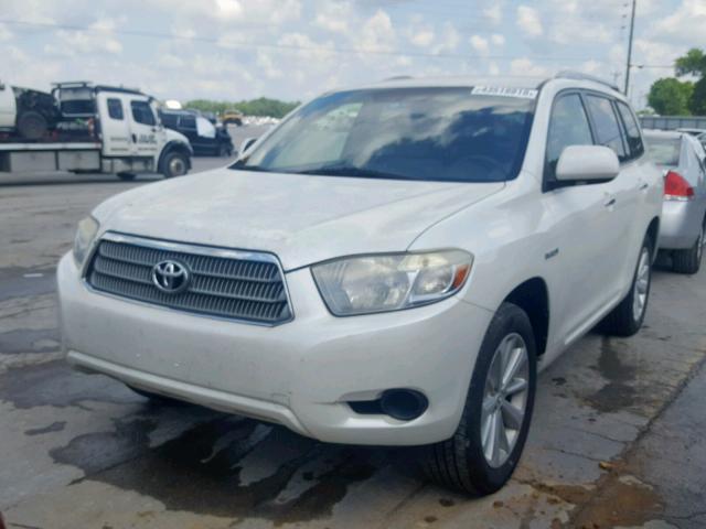 JTEEW41A382005322 - 2008 TOYOTA HIGHLANDER WHITE photo 2