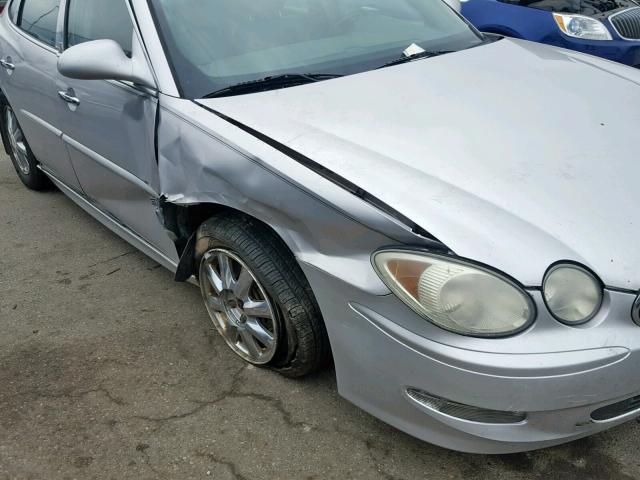 2G4WD532751196762 - 2005 BUICK LACROSSE C SILVER photo 9