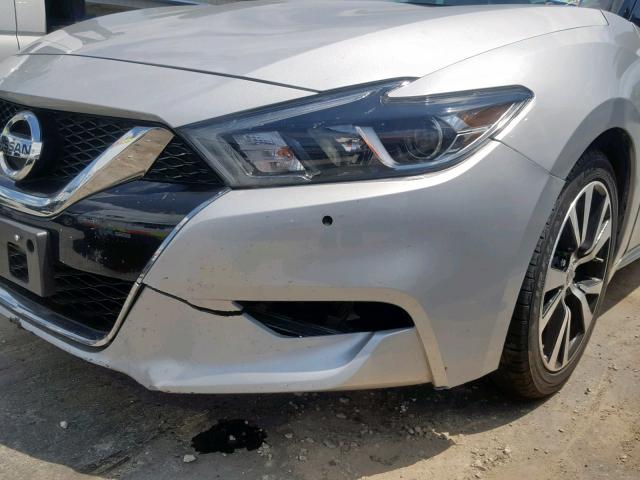 1N4AA6AP8JC381568 - 2018 NISSAN MAXIMA 3.5 SILVER photo 9