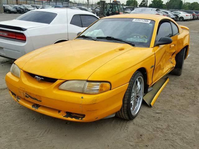 1FALP42X0VF110759 - 1997 FORD MUSTANG GT YELLOW photo 2