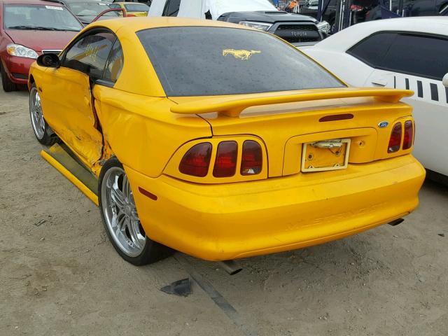 1FALP42X0VF110759 - 1997 FORD MUSTANG GT YELLOW photo 3