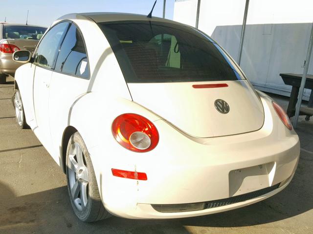 3VWSG31C67M505348 - 2007 VOLKSWAGEN NEW BEETLE Creme Foto 3