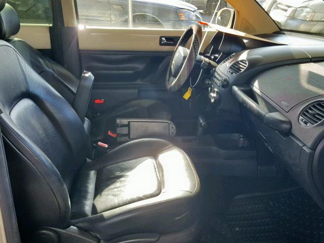 3VWSG31C67M505348 - 2007 VOLKSWAGEN NEW BEETLE Creme Foto 5