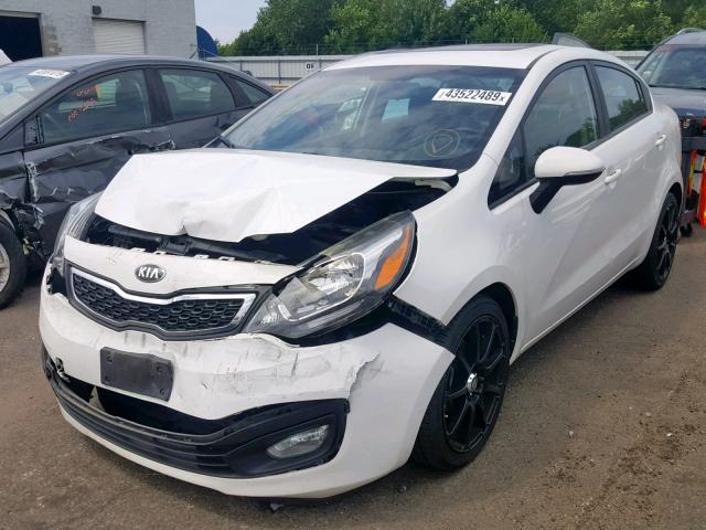 KNADN4A37D6189278 - 2013 KIA RIO EX WHITE photo 2