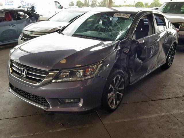 1HGCR2E57FA120613 - 2015 HONDA ACCORD SPO GRAY photo 2