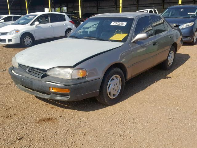 JT2BG12K5T0402425 - 1996 TOYOTA CAMRY DX BROWN photo 2