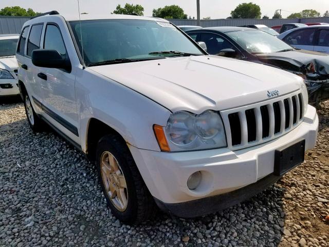 1J4GR48K06C239504 - 2006 JEEP GRAND CHER WHITE photo 1