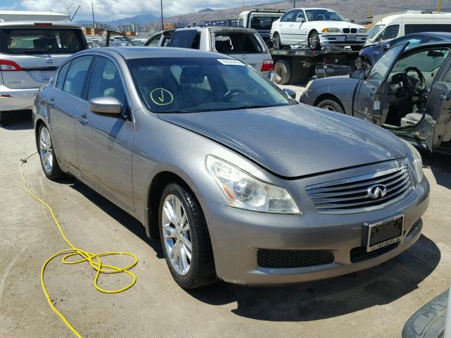 JNKCV61E49M302763 - 2009 INFINITI G37 BASE GRAY photo 1