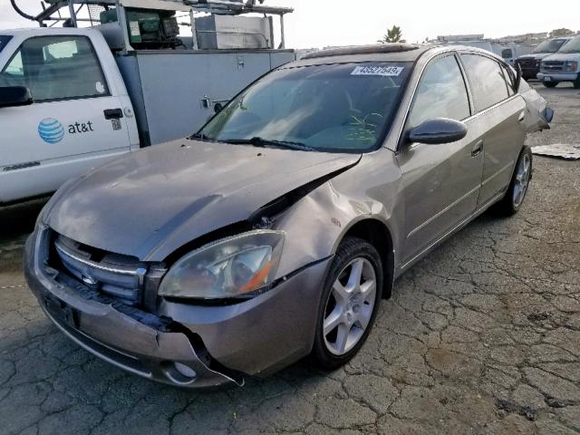 1N4BL11DX2C168243 - 2002 NISSAN ALTIMA SE GOLD photo 2