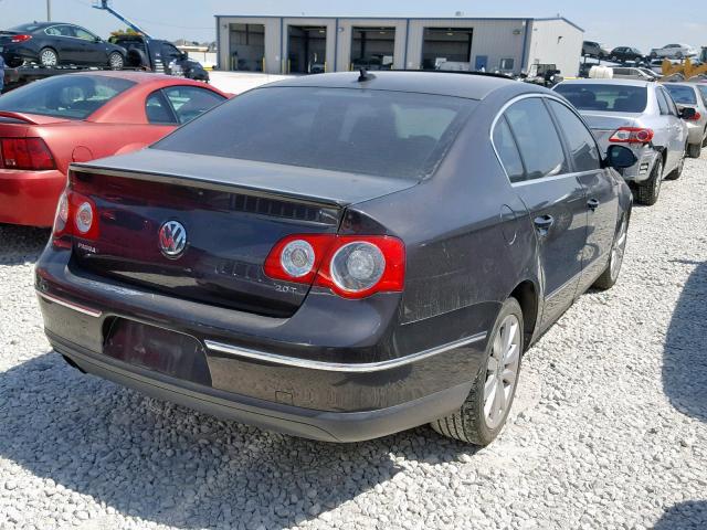 WVWJK7AN5AE076416 - 2010 VOLKSWAGEN PASSAT KOM BROWN photo 4